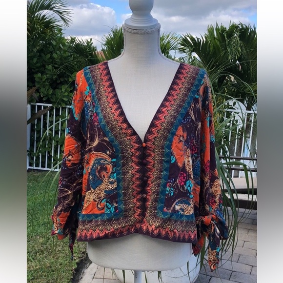 Free People Catch Me If You Can Top Blouse Purple Floral Tie Cuffs Cropped Small - Picture 13 of 15